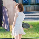 블루리본 포인트 양말’ (웬디의 영스트리트 출근길) [<b>HD</b>포토]