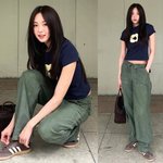 끈 묶는 자세까지 힙하다…금새록, 크롭+<b>카고</b>룩 ‘Y2K 끝판왕’