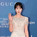 [공식] 지예은, 겹경사 터졌다…유재석·기안84이어 전현무 손 잡고...