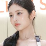 ???: 레이씨 선거 끝났어요~(<b>feat</b>.앞깐머리)