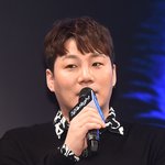 '이혼' 윤민수, 불화설에 직접 해명 "저랑 사이 좋아요"