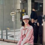 '11개월만 파경' 김보라, 길거리에 앉았다…이혼 <b>후</b> 근황 살펴보니