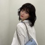 '친애하는 <b>X</b>' 김유정, 차기작 앞두고 분위기 있는 일상 공개