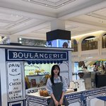 여름, 순간을 걷다”…조이현, 부드러운 설렘→파리지앵 <b>무드</b> 완성