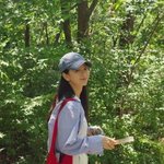 원진아, 초록빛 여름 숲속 산책… 분위기 美쳤다