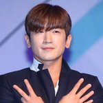 [댓글부탁해] [단독] 신화 이민우, 홍석천과 태국行…<b>tvN</b> 새 쿡방...