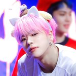 아잘<b>생겻</b>어..//