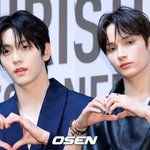 <b>TXT</b> 수빈·휴닝카이, 6남매 대소변 치우느라 혼 빠졌다 ('개호강')