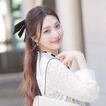 크러쉬 <b>신효섭</b> 조이박수영