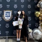 '이혼' 박지윤·최동석, 딸 국제학교 졸업 감격 "또 한번 웃는거죠"