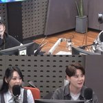 대표 된 김준수 “대표님 호칭 싫어해, <b>식은땀</b> 난다” (라디오쇼)