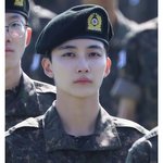 아이돌은 아이돌이구나 싶었던 훈련소 <b>수료식</b>