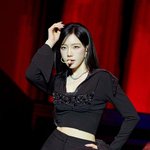 최근 체중 감량이 아니라 증량했다는 <b>여돌</b>