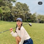 상큼한 의상 입고 <b>골프</b> 나선 배우 기은세