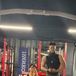 송강이랑 <b>뷔</b> 뭐임?