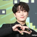 [단독] '김연아' 고우림 '라스' 출격…<b>전역</b> 후 첫 예능