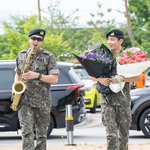 [현장포토] "그동안 수고했어"…<b>RM</b>, 전역 축하무대