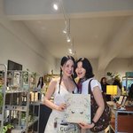 ‘46kg’ 한혜연, 14kg 빼더니 엄정화 옆에 <b>서도</b> 뼈말라 몸매