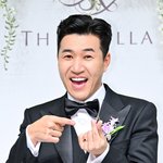 [단독] '45세 새신랑' 김종민, 프랑스 허니문 후 열일 돌입...