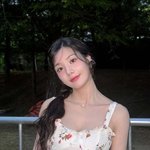 권은비, 독보적 청순 글래머 자태…<b>워터</b>밤 여신은 다르네