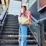 '54세' 고현정, 대학생룩 입고선 "어정쩡"…<b>셔츠</b>보다 화려한...