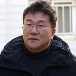 <b>유영재</b>, '선우은숙 언니 강제추행' 선고 기일 연기 [스타이슈]