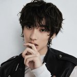 [댓글부탁해] <b>앤톤</b> 변우석 닮았단 소리 많이 듣지?