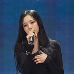 보아 향한 낙서 테러, <b>도심</b> 곳곳에…팬들이 직접 지웠다 '분노'