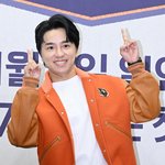 <b>조정식</b>, 현직 교사 문항 거래 의혹→검찰 송치…인터뷰 앞둔 ‘티처스2’...