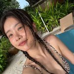 소진, <b>이동하</b>와 떠났다..비키니 입고 즐긴 해변 "사랑스러워"