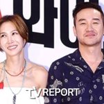 윤혜진, 엄태웅 이어 또 '악재' 터졌다…"딸 인대 끊어져"...