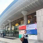 “피아노와 함께 스민 <b>여운</b>”…조현아, 설렘 가득 산책→공연장 앞...