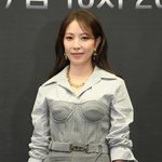 악성 낙서 테러한 용의자 포착…<b>CCTV</b> 속 단발머리 그녀[SC이슈]