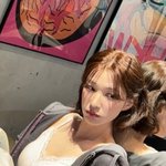 '돌싱' 율희, 편안한 '<b>여친룩</b>' 공개…갈색 단발머리 [해시태그]