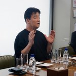 300억 <b>쾌척</b>하며 풀더니…점주 만난 신난 백종원, '상생위원회'...