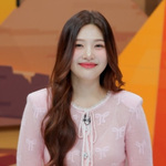 크러쉬 조이, 셀카 비법 공개 “여행지마다 착장 준비” (톡파원)