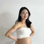 출산 한 달 앞둔 만삭 D라인 "낯설지만 포근한 <b>빵빵</b>한 배"