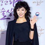 '56세' 김완선, 워터밤에 직접 <b>러브</b>콜…"감기 걸려도 좋으니...
