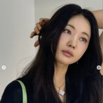 '47세' 김사랑, 방부제 잔뜩 먹은 톱클래스 미모…탱탱 피부 [N샷]