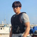 '굿보이' 이상이, 팔뚝에 눈길…<b>벌크</b>업 근황에 시청자 '심쿵'