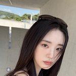 신시아, 시크한 올블랙 속 상큼美 폭발…"<b>말랑</b> 복숭아 같아"