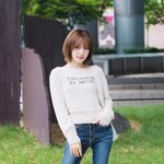 ‘다람쥐가 청바지 모델 같네’ (웬디의 영스트리트 출근길) [<b>HD</b>포토]