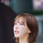 ‘그리워하면 언젠간 만나게 되는’ (웬디의 영스트리트 출근길) [<b>HD</b>포토]