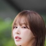 그런 눈빛에 약하다구요’ (웬디의 영스트리트 출근길) [<b>HD</b>포토]