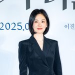 80주년 가장 먼저 챙겼다..韓역사 <b>안내서</b> 1만부 기증 [공식]