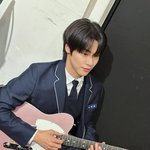 <b>이승협</b> 교복 미쳤다