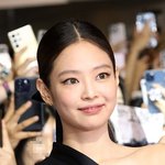 [<b>POP</b>이슈]블랙핑크 제니, 친부 사칭범 상대 승소..法 “허위...