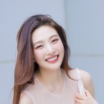 솔로 컴백 기대되는 과즙 미모’ (<b>동물</b>농장 출근길) [HD포토]