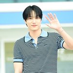 [현장포토] "<b>여심</b>을 흔든다"…카이, 스윗한 출국