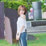  ‘여름 느낌 어때?’ (웬디의 영스트리트 출근길) [<b>HD</b>포토]